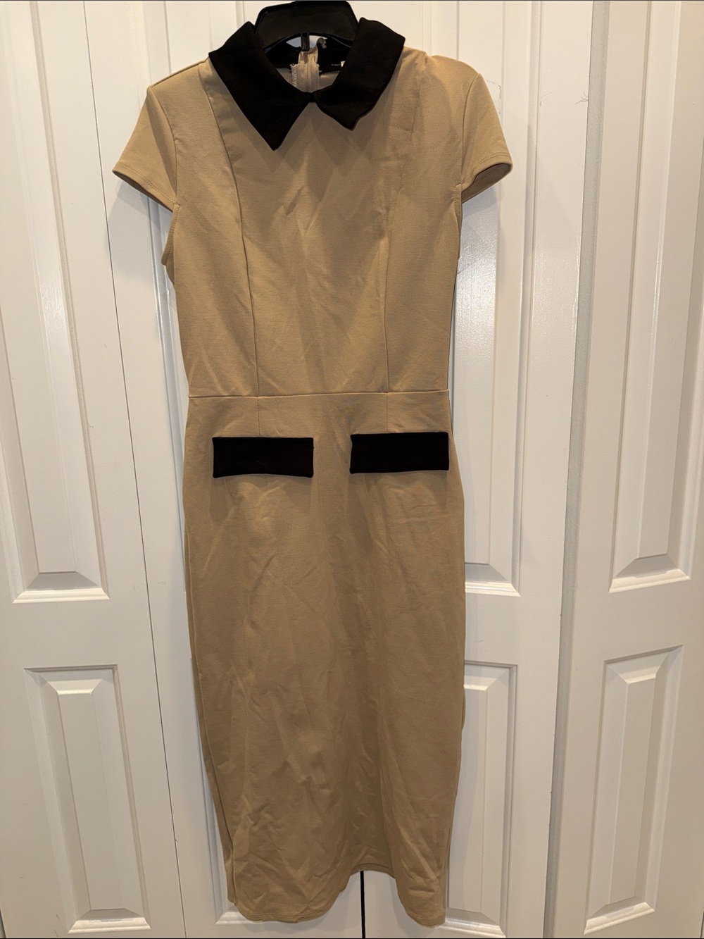 Classic Beige Sheath Dress with Black Collar